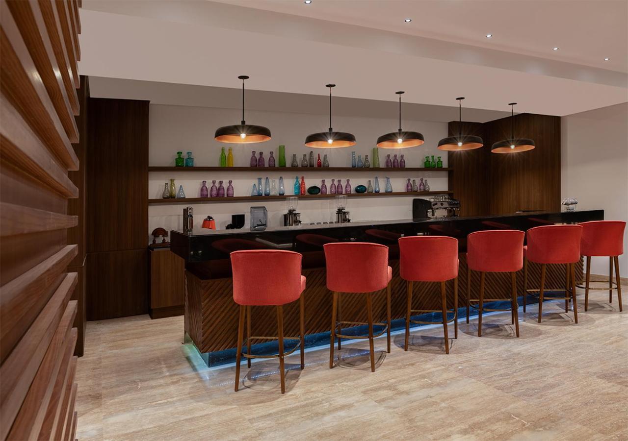 Crystal Inn Hotel - Alamein (Adults Only) El Alamein Buitenkant foto The bar at the lounge