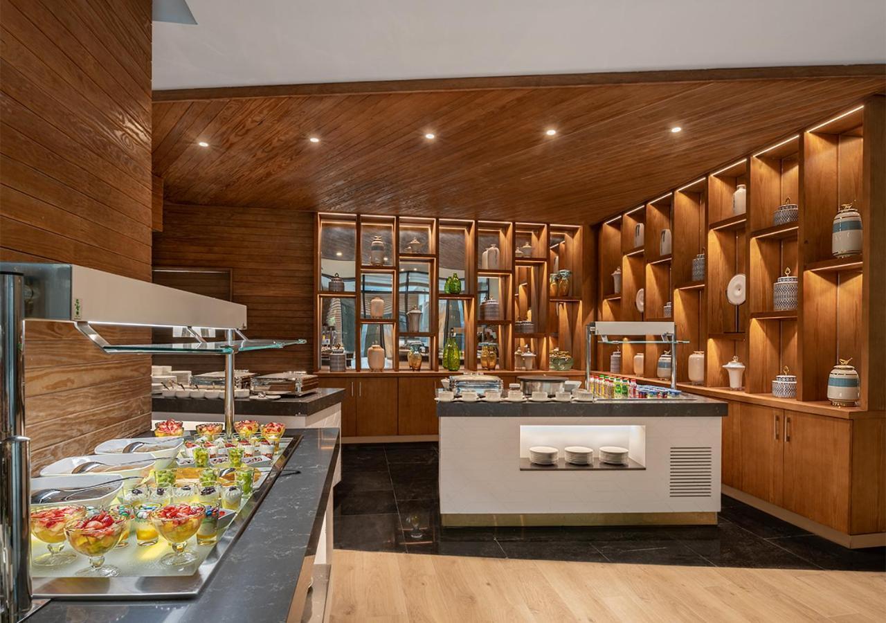Crystal Inn Hotel - Alamein (Adults Only) El Alamein Buitenkant foto The buffet at the hotel